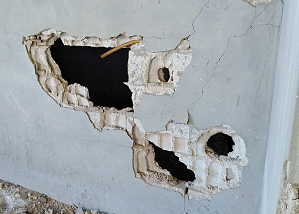 Reconstruction Syria - Damaged walls